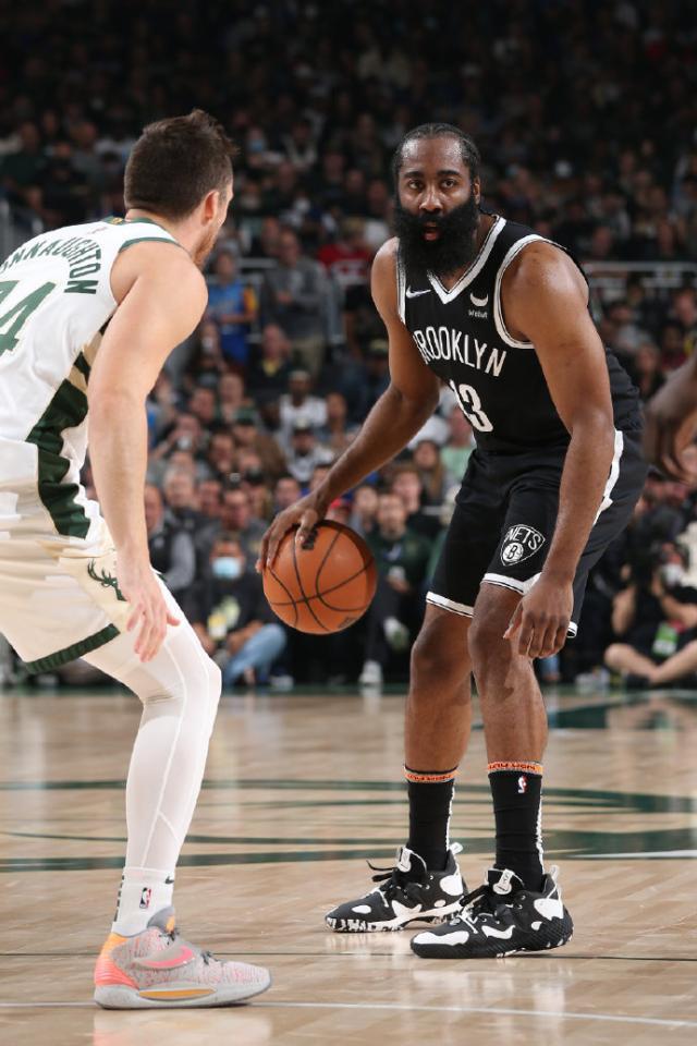 APP下载-哈登：无需担心没续约的问题 我不打算离开篮网